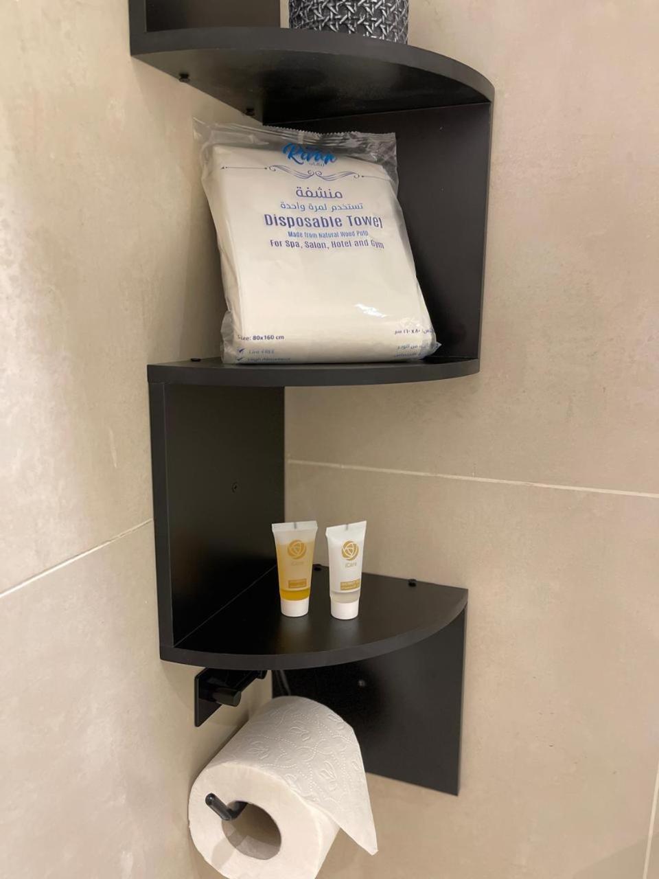 استوديو هادئ وحديث Appartement Riaad Buitenkant foto